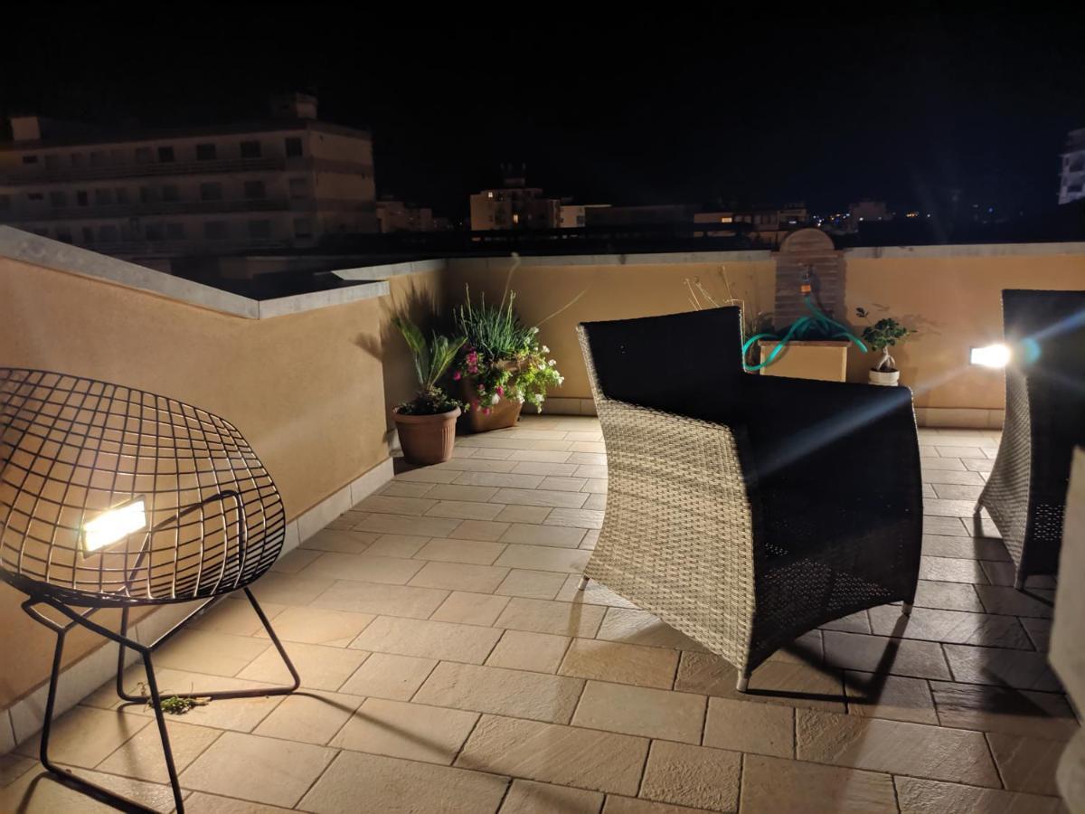 Piazza Duomo Deluxe Cecina (Livorno) Exterior foto