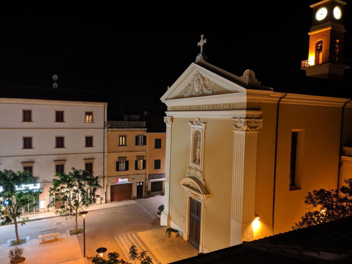 Piazza Duomo Deluxe Cecina (Livorno) Exterior foto