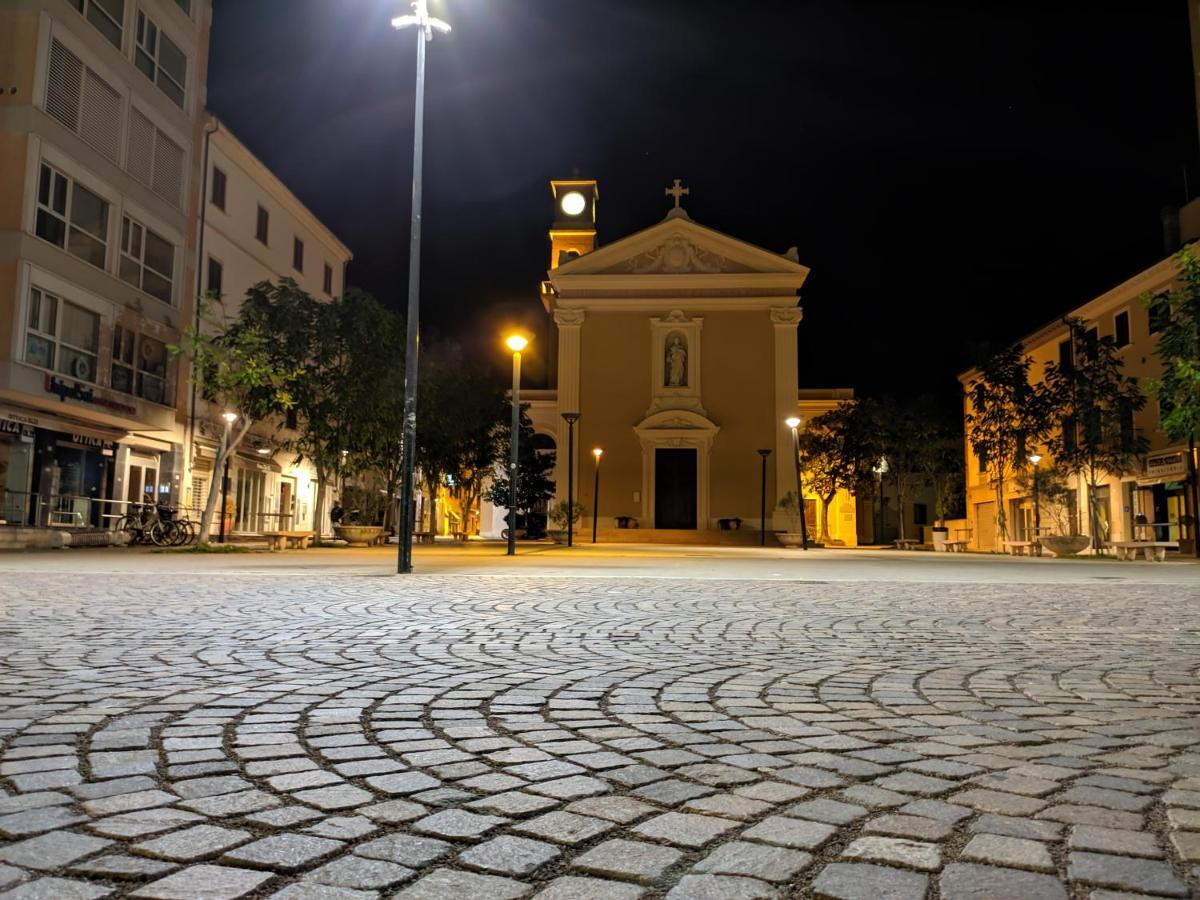 Piazza Duomo Deluxe Cecina (Livorno) Exterior foto